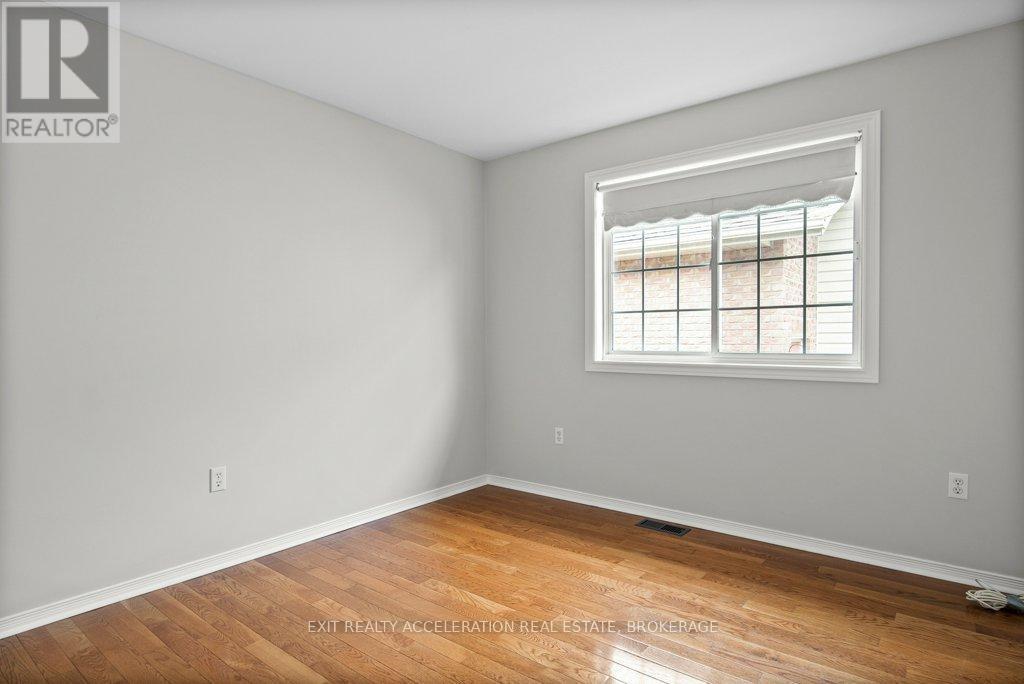 109 Beverly Street, Greater Napanee (Greater Napanee), ON - Indoor Photo Showing Other Room