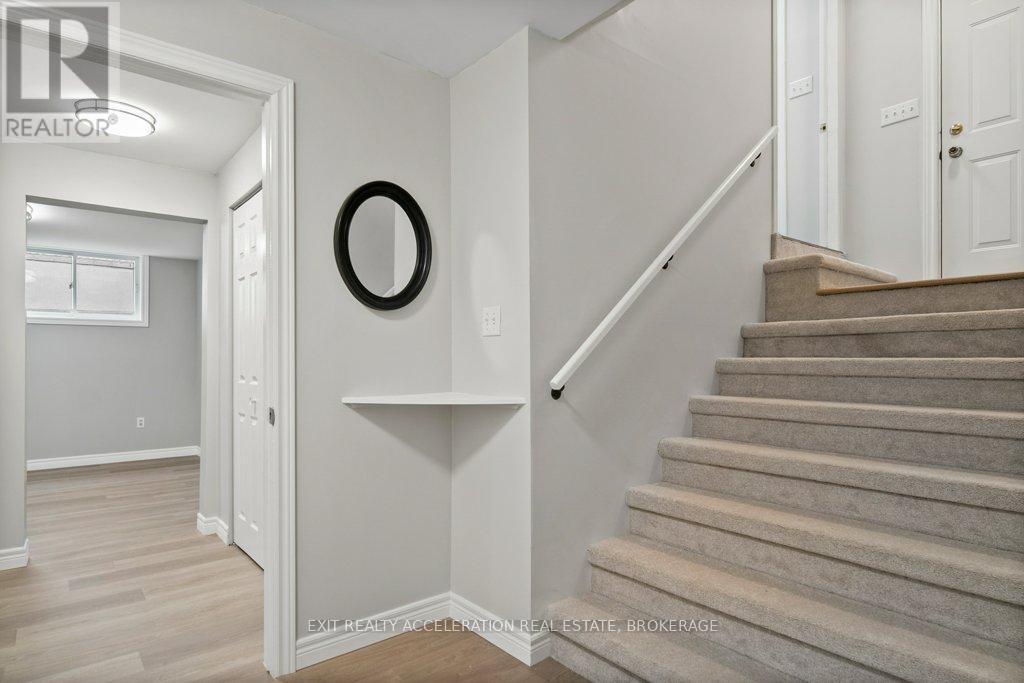 109 Beverly Street, Greater Napanee (Greater Napanee), ON - Indoor Photo Showing Other Room