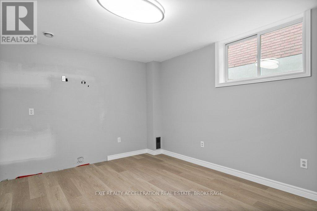 109 Beverly Street, Greater Napanee (Greater Napanee), ON - Indoor Photo Showing Other Room