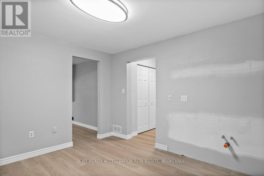 109 Beverly Street, Greater Napanee (Greater Napanee), ON - Indoor Photo Showing Other Room