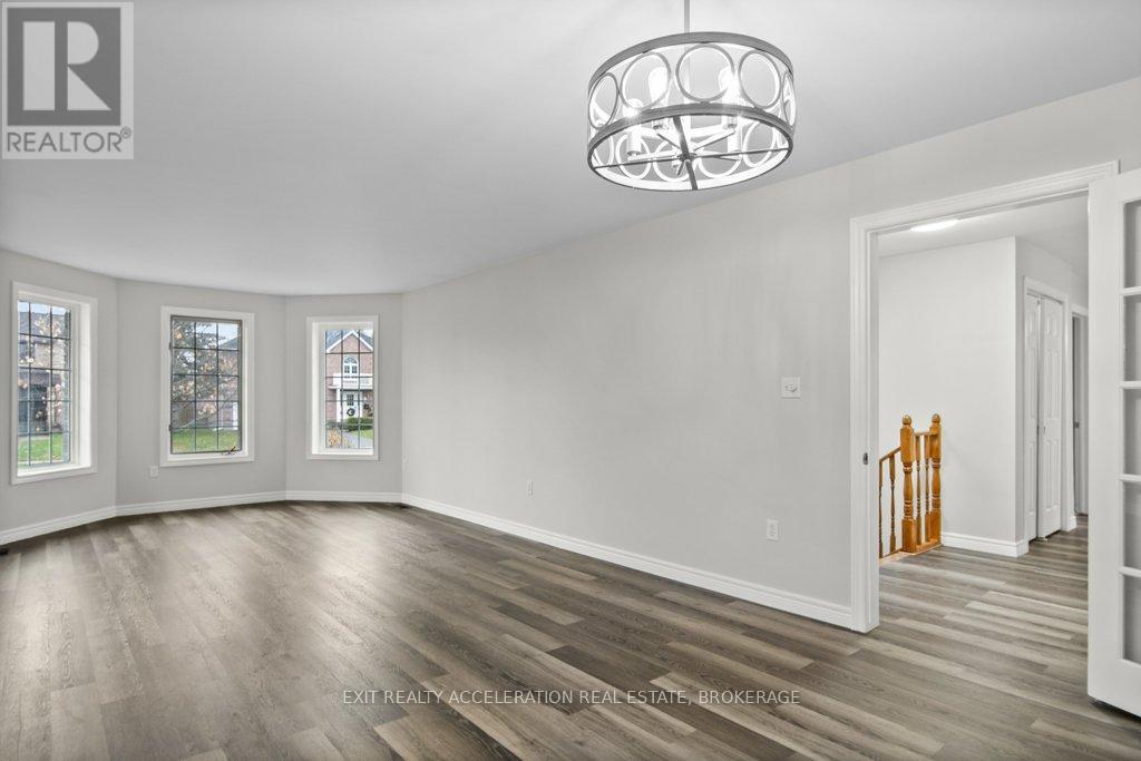109 Beverly Street, Greater Napanee (Greater Napanee), ON - Indoor Photo Showing Other Room