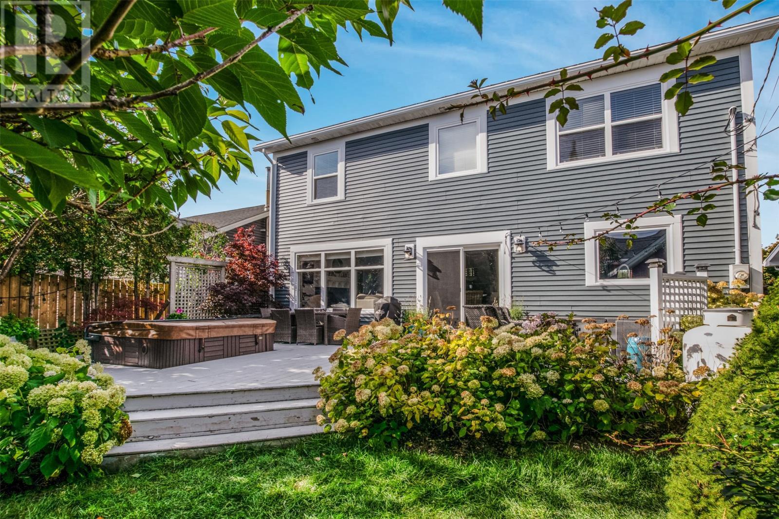 11 Oakley Place, St. John'S, NL - Outdoor With Deck Patio Veranda
