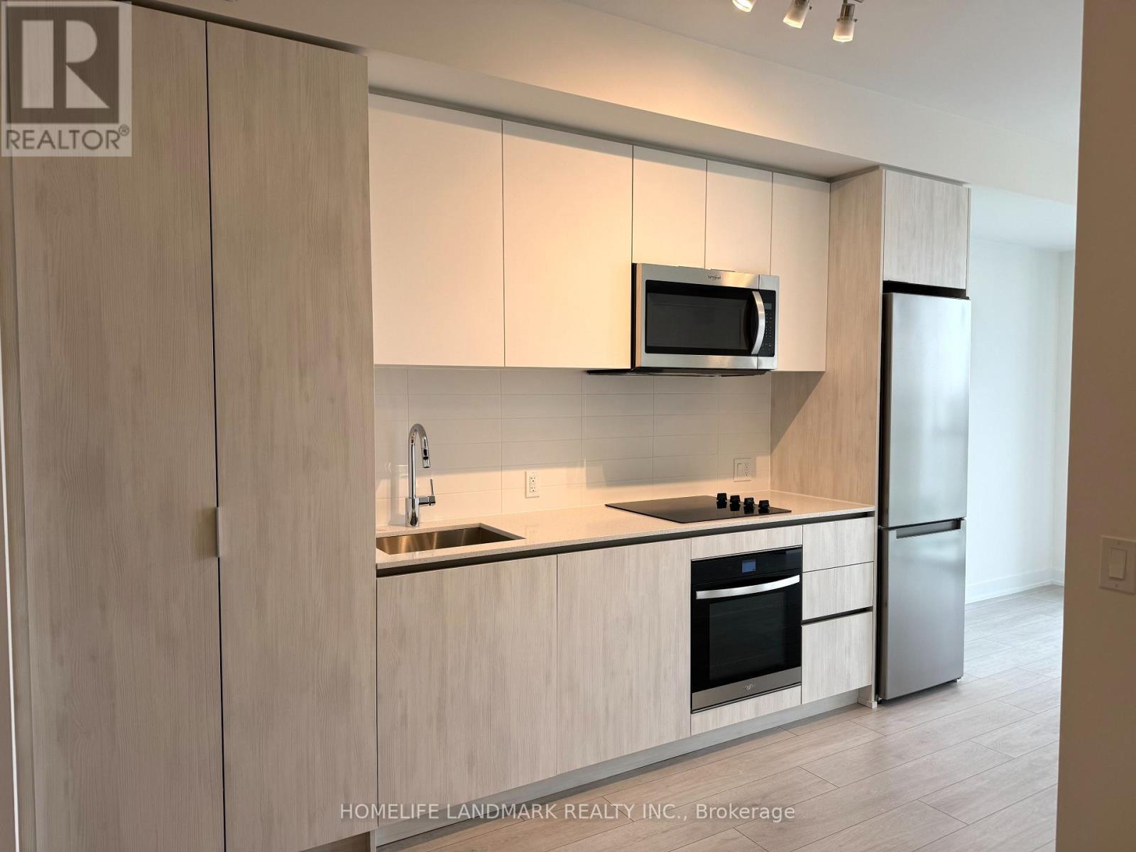 Unit 605 - 5858 Yonge Street, Toronto, ON - Indoor Photo Showing Kitchen