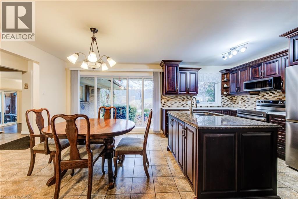 1939 Maplewood Road, St. Clements, ON - Indoor