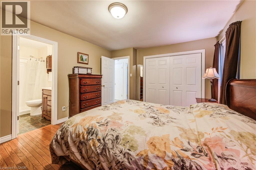 1939 Maplewood Road, St. Clements, ON - Indoor Photo Showing Bedroom