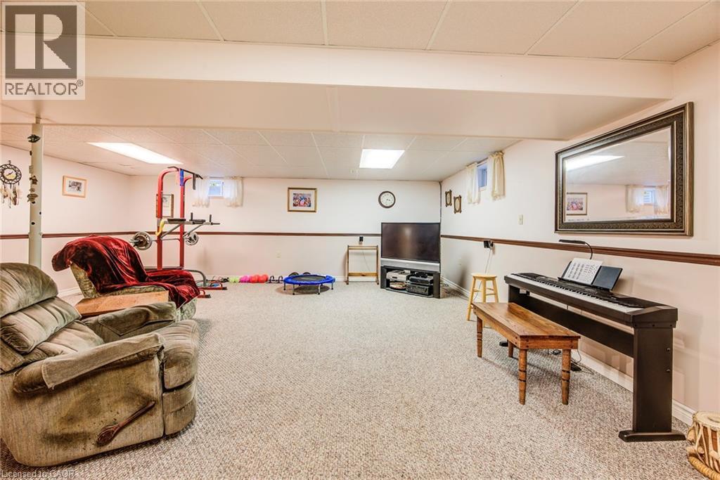 1939 Maplewood Road, St. Clements, ON - Indoor