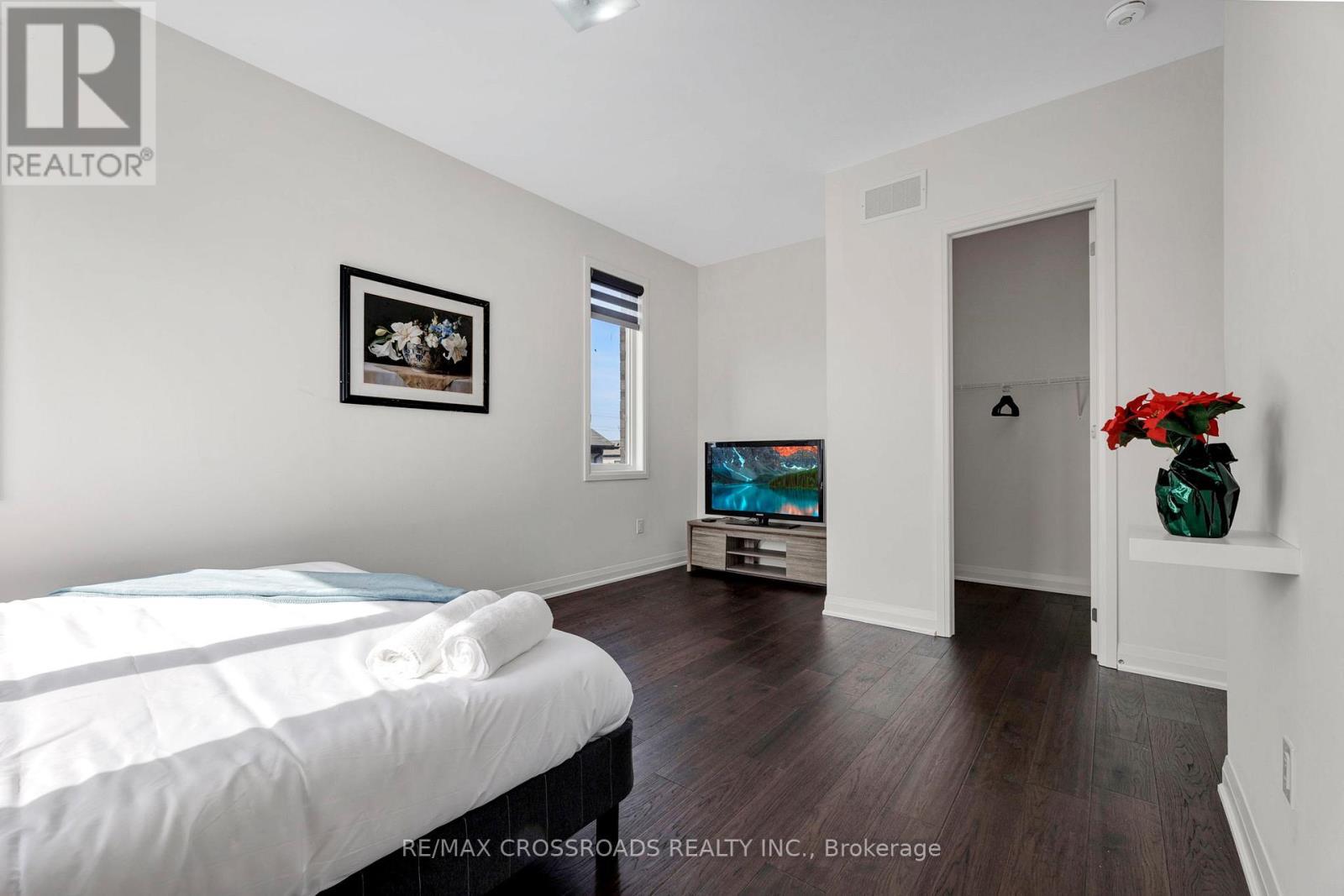 3 Larkin Lane, Clarington, ON - Indoor Photo Showing Bedroom