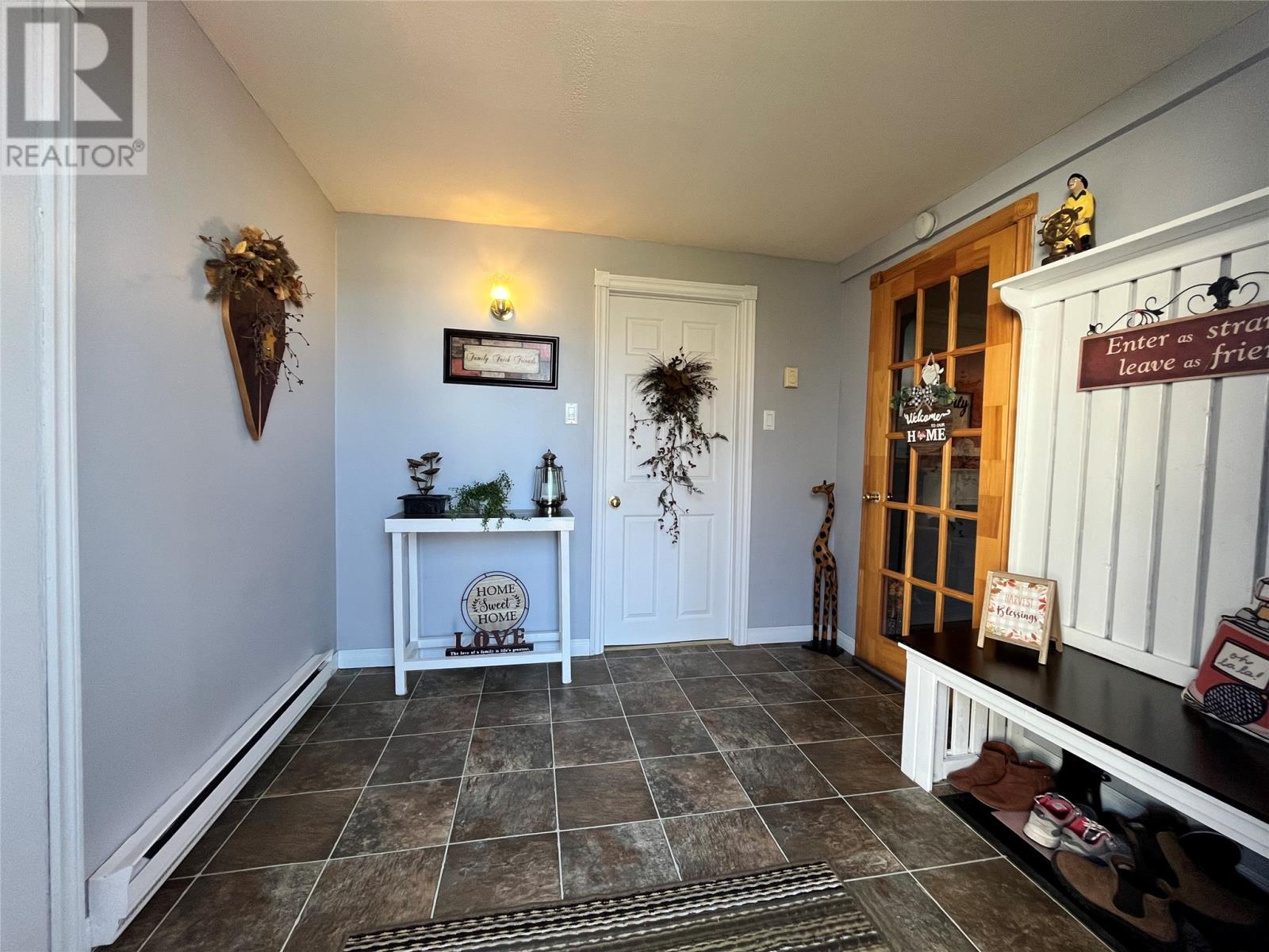 19 Temple Street, Fortune, NL - Indoor Photo Showing Other Room