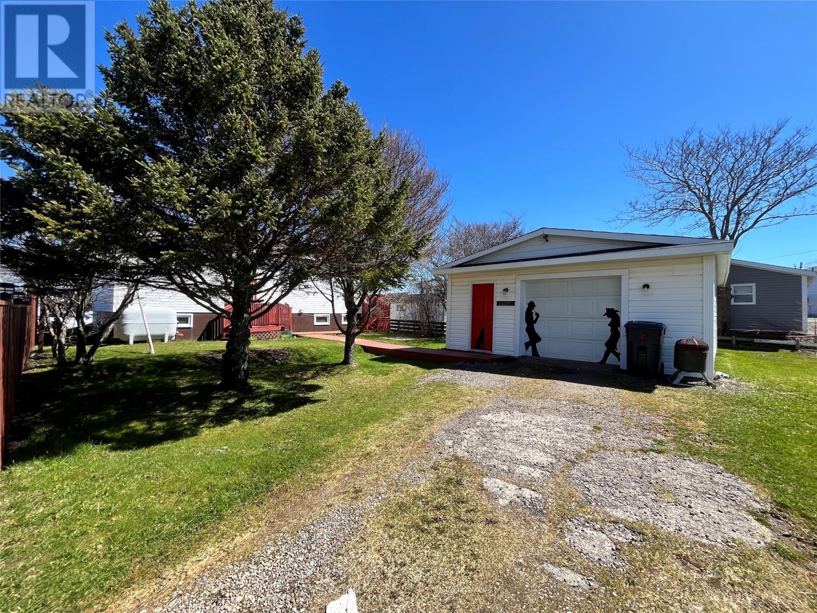 19 Temple Street, Fortune, NL - Outdoor