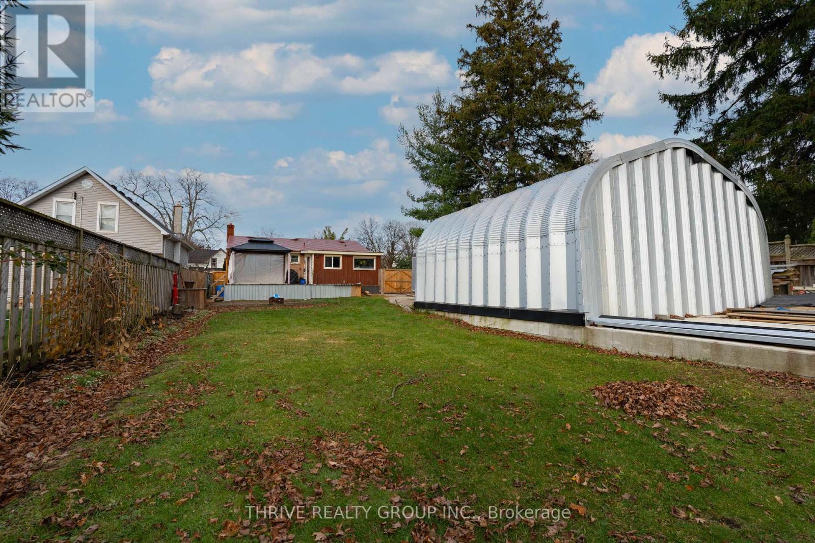 42 South Street W, Aylmer, ON - Outdoor