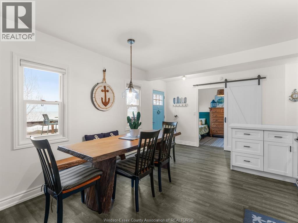1962 Ocean Line, Wheatley, ON - Indoor Photo Showing Dining Room