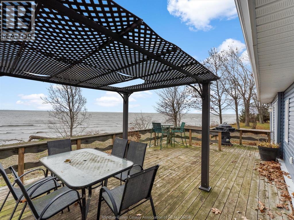 1962 Ocean Line, Wheatley, ON - Outdoor With Deck Patio Veranda With Exterior