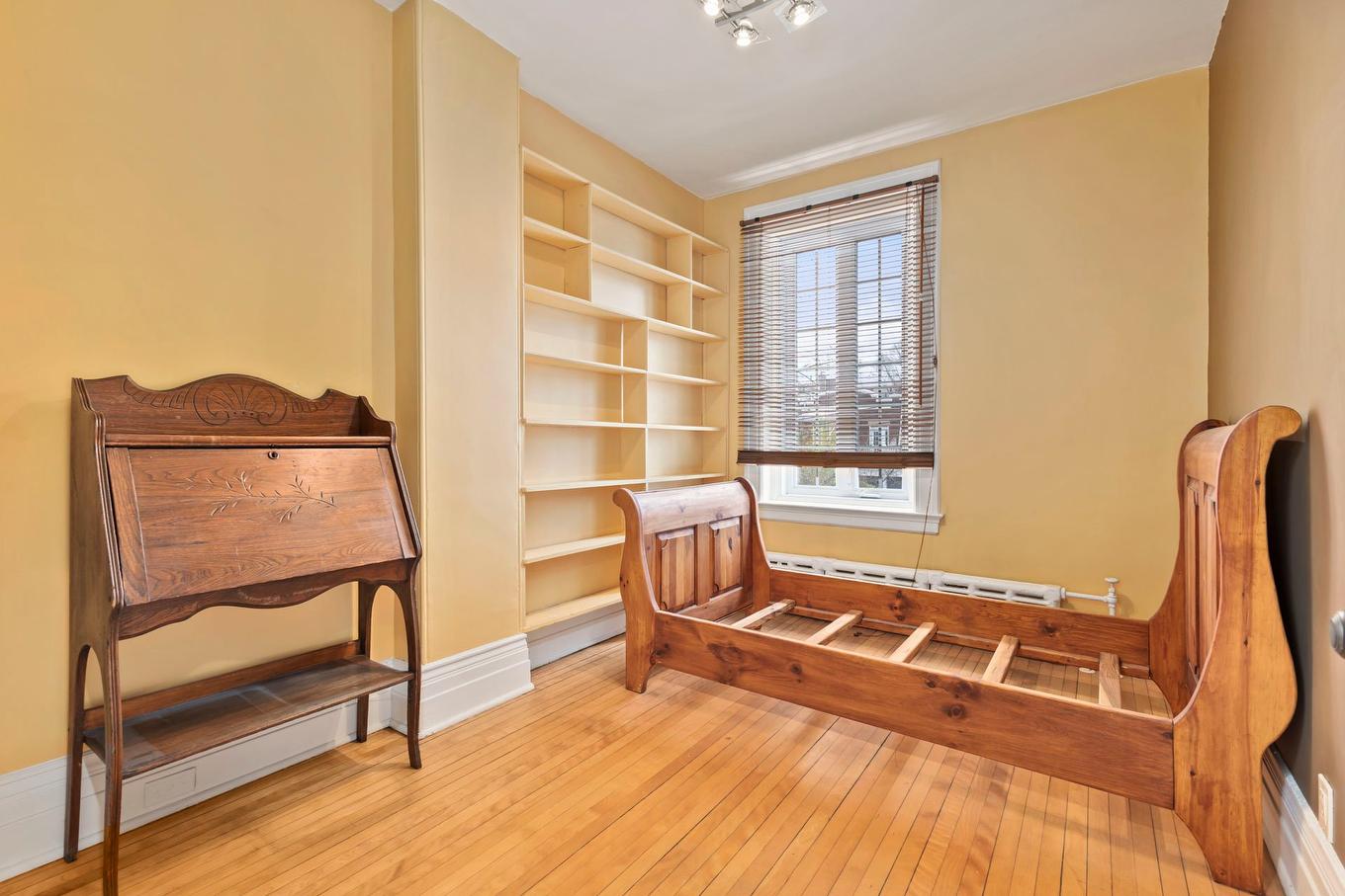 Chambre à coucher - 3423 Av. Grey, Montréal (Côte-Des-Neiges/Notre-Dame-De-Grâce), QC - Indoor Photo Showing Other Room