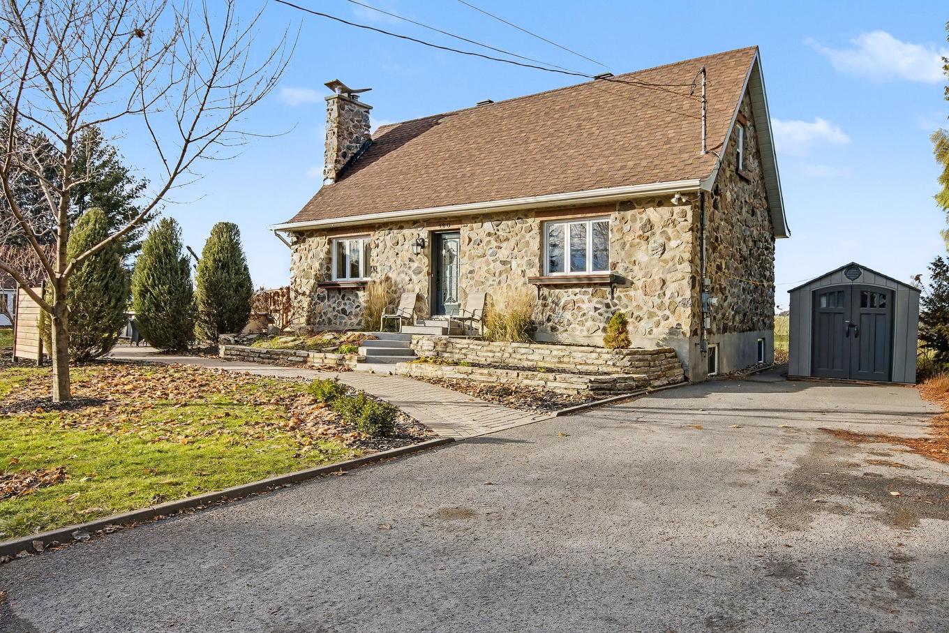 Façade - 480 Rue Brisebois, Saint-Jean-Sur-Richelieu, QC - Outdoor