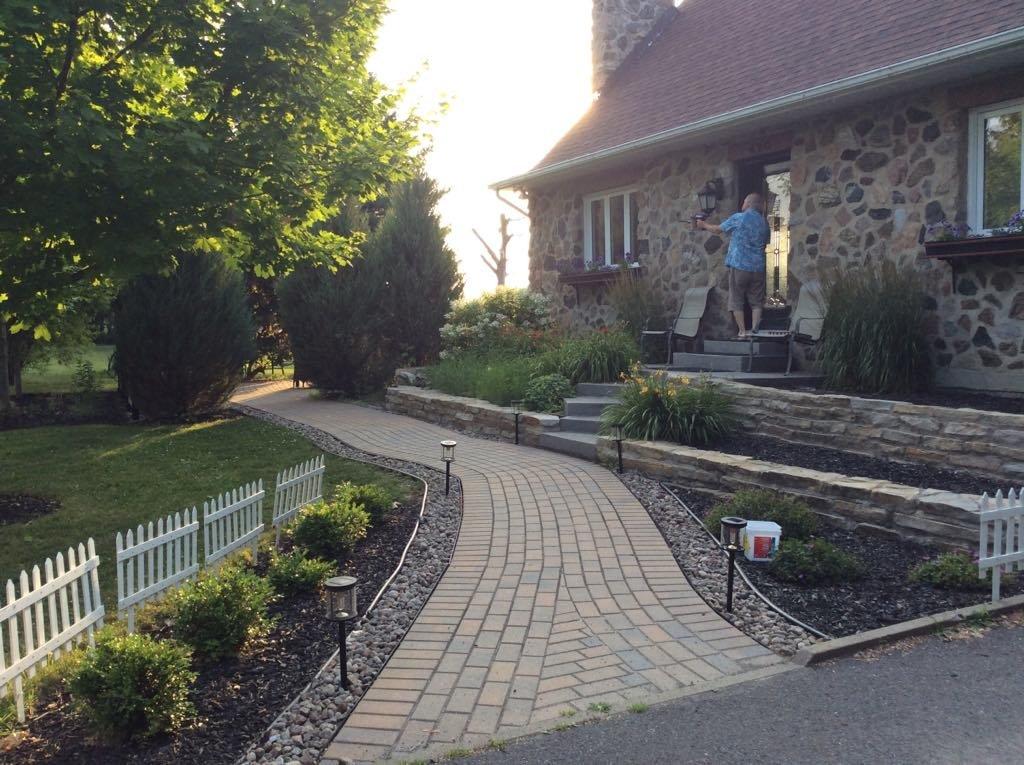 Façade - 480 Rue Brisebois, Saint-Jean-Sur-Richelieu, QC - Outdoor