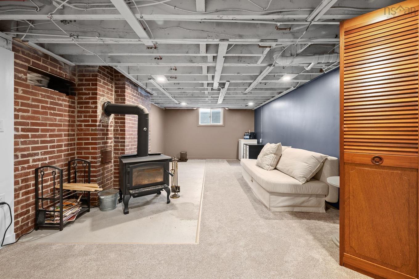 6 Lavinia Street, Kentville, NS