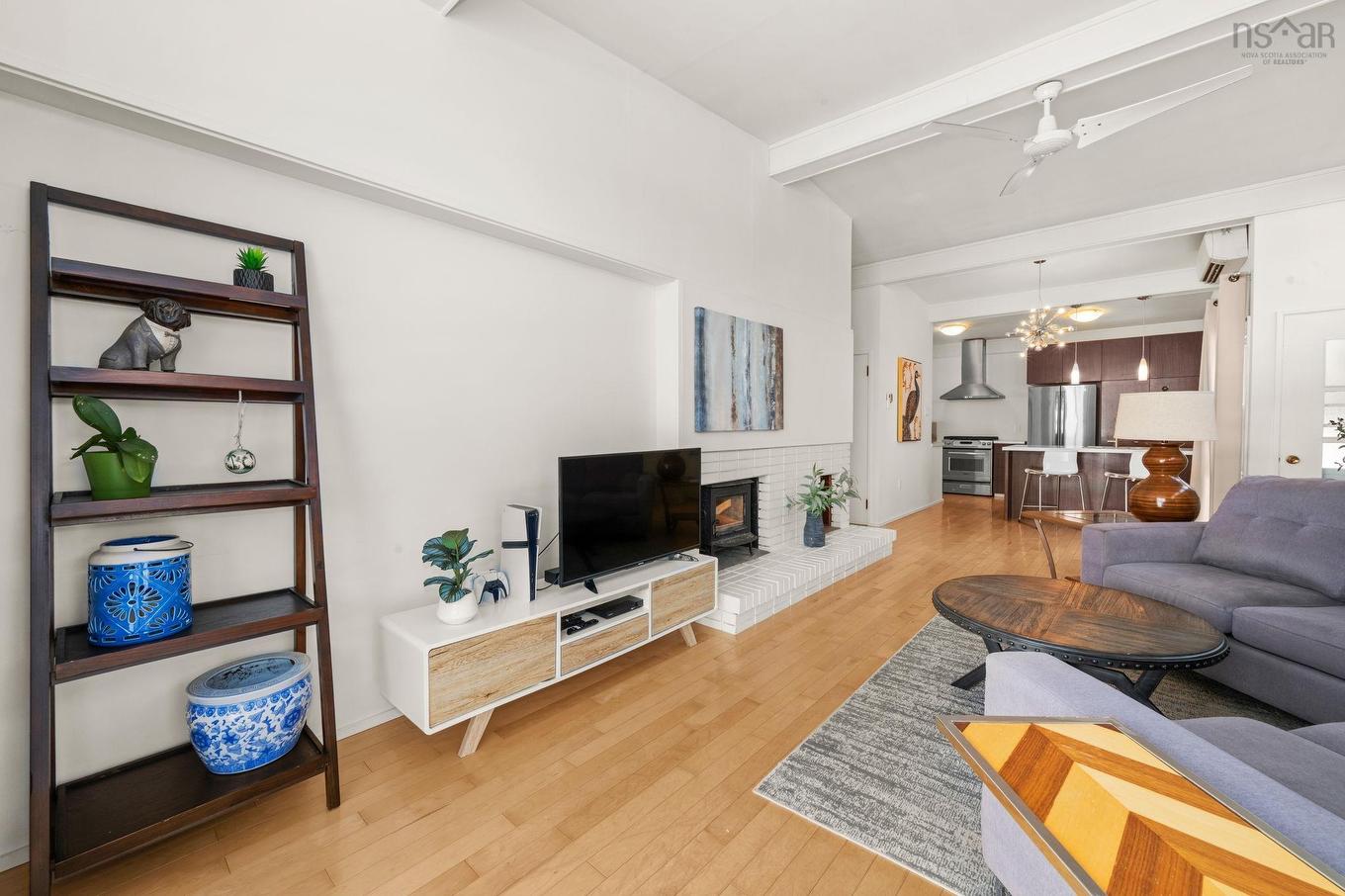 6 Lavinia Street, Kentville, NS