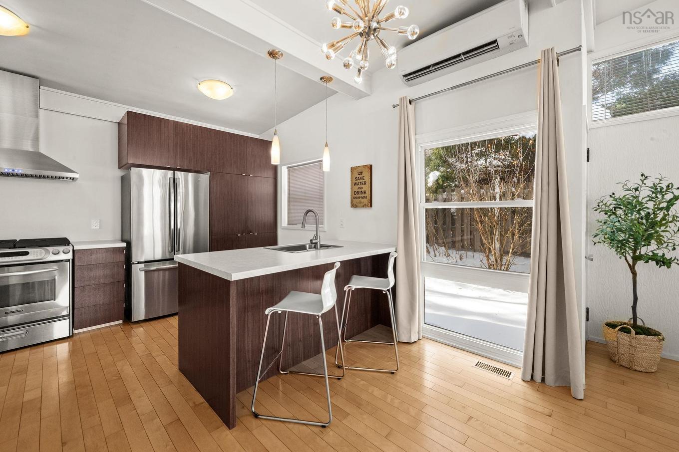 6 Lavinia Street, Kentville, NS