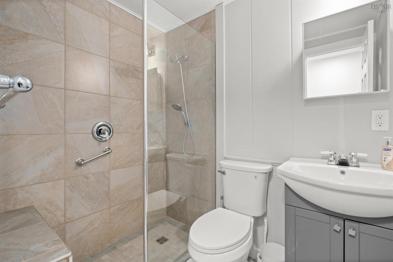 3 Garden Court Terrace, Dartmouth, NS