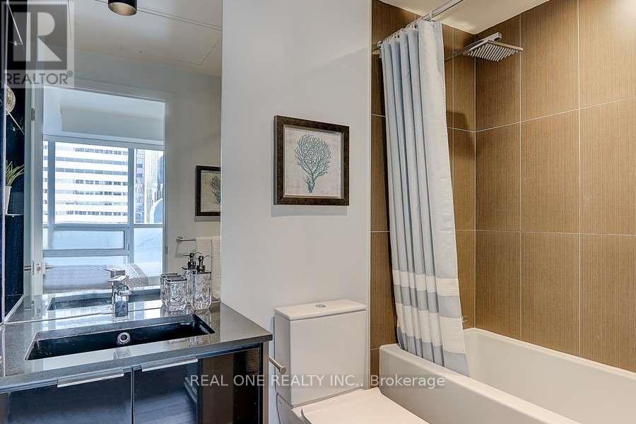 2611 - 70 Temperance Street, Toronto, ON - Indoor Photo Showing Other Room