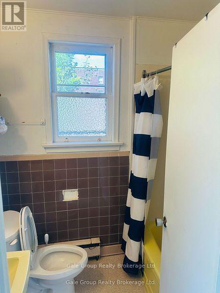 Unit 2 - 406 Simcoe Street, Woodstock (Woodstock - South), ON