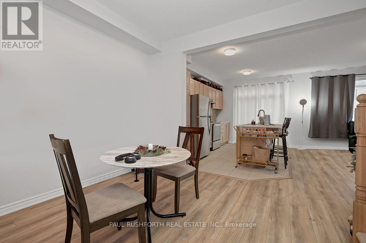 Dining Room - 422 Cope Drive, Ottawa, ON - Indoor Photo Showing Dining Room