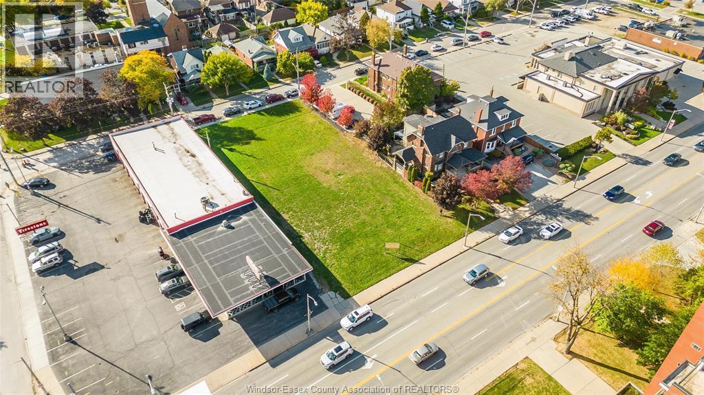 1181 Ouellette Avenue, Windsor, ON