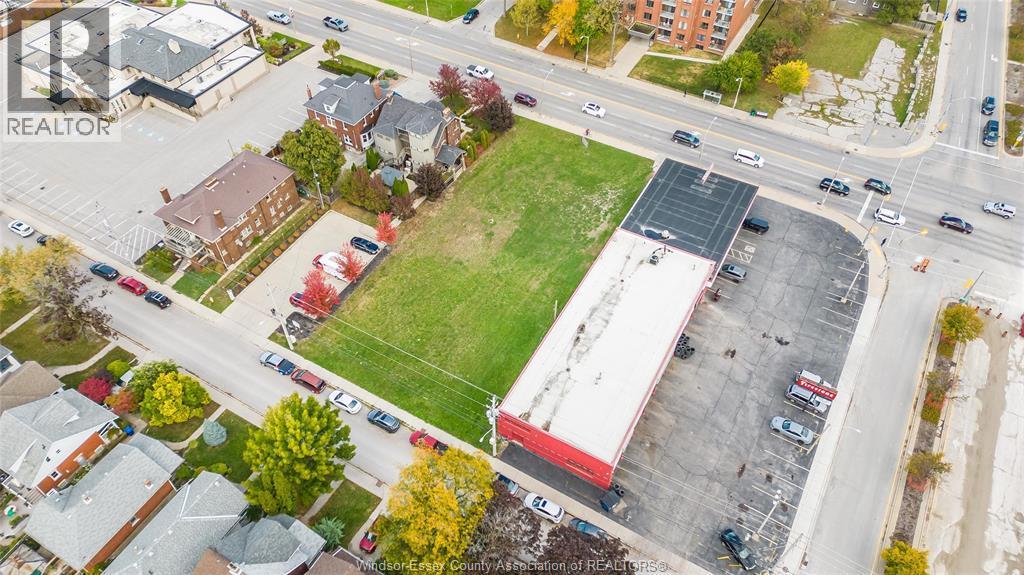 1181 Ouellette Avenue, Windsor, ON