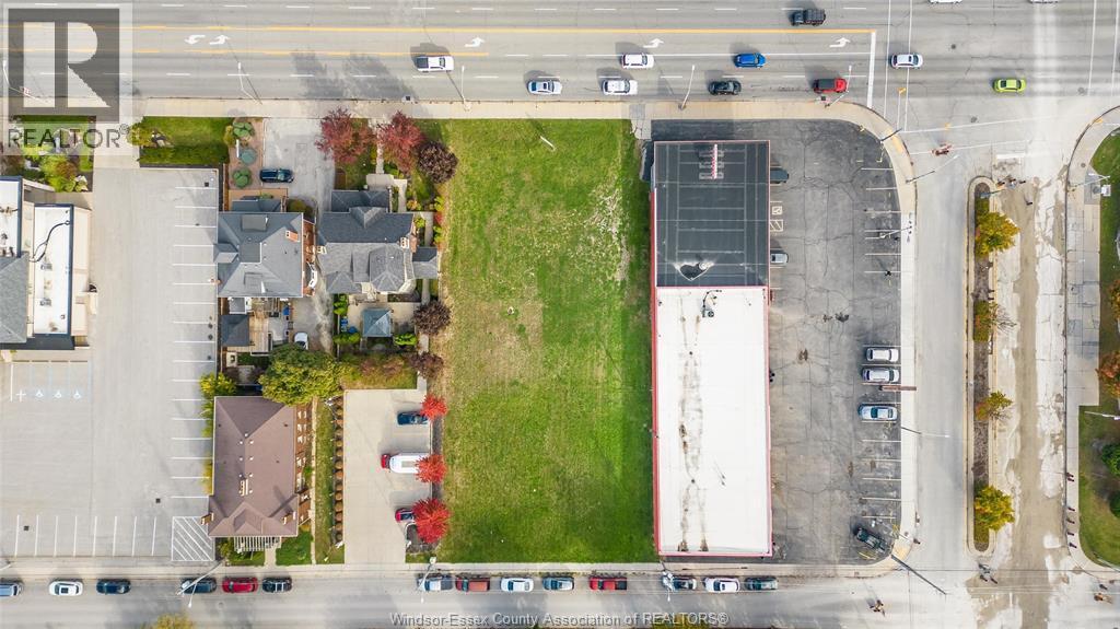 1181 Ouellette Avenue, Windsor, ON