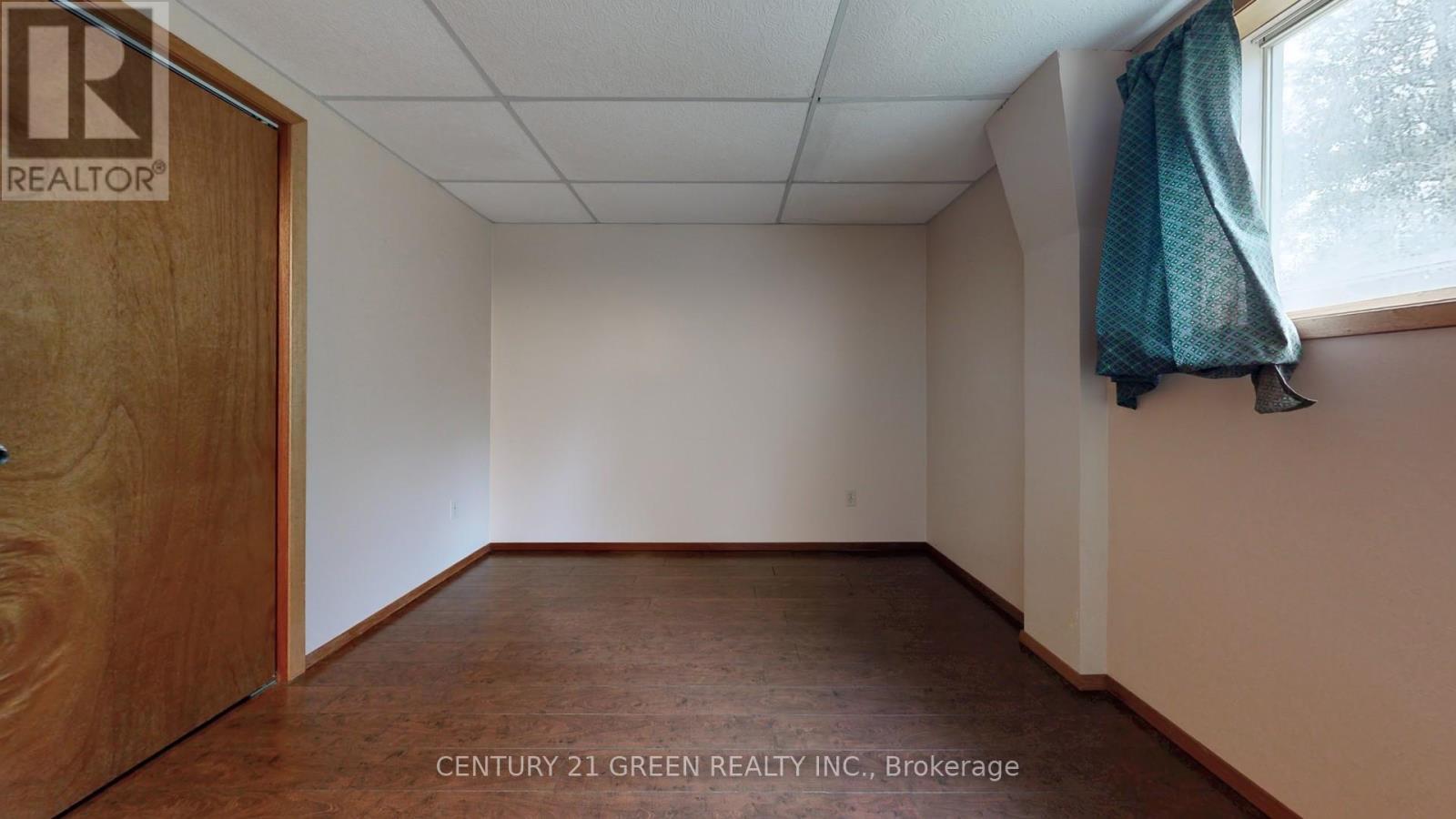 71 Wiesenweg, Scugog, ON - Indoor Photo Showing Other Room
