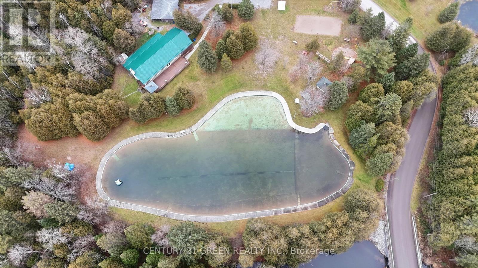 71 Wiesenweg, Scugog, ON - Outdoor With In Ground Pool With View