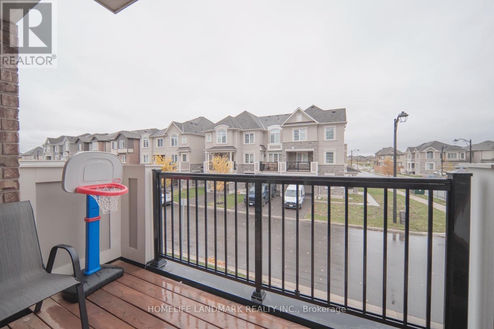 875 Cactus Point, Milton, ON - Outdoor With Balcony