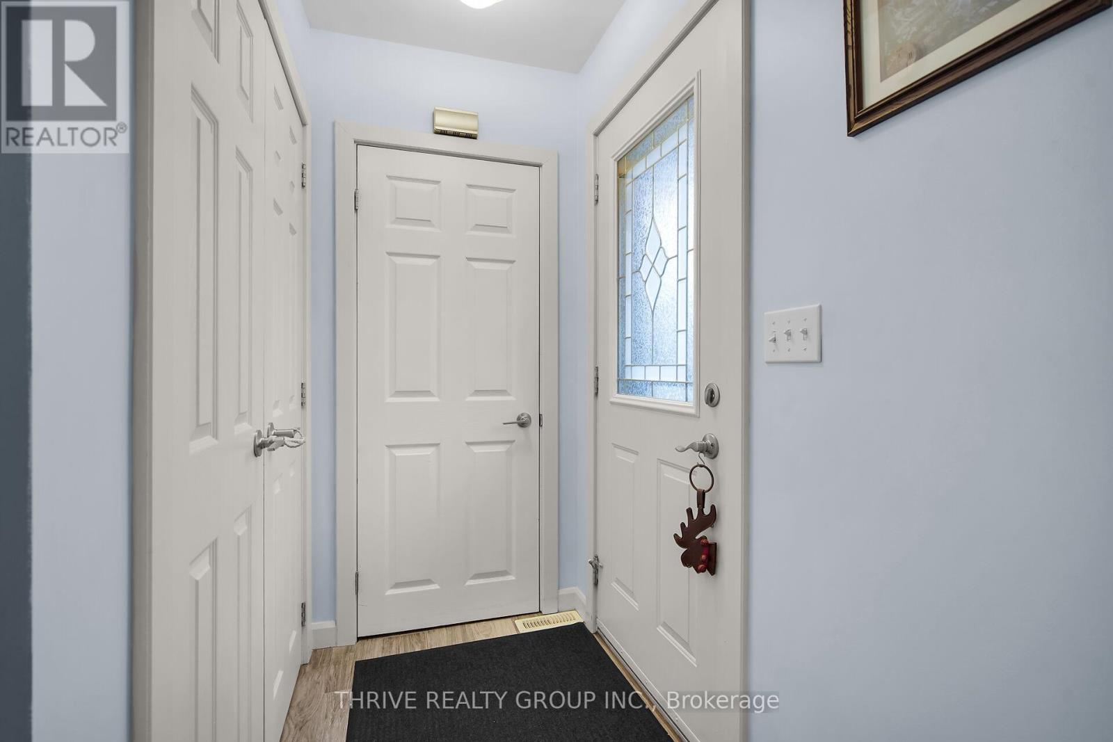 136 Victoria Street, Southwest Middlesex (Glencoe), ON - Indoor Photo Showing Other Room