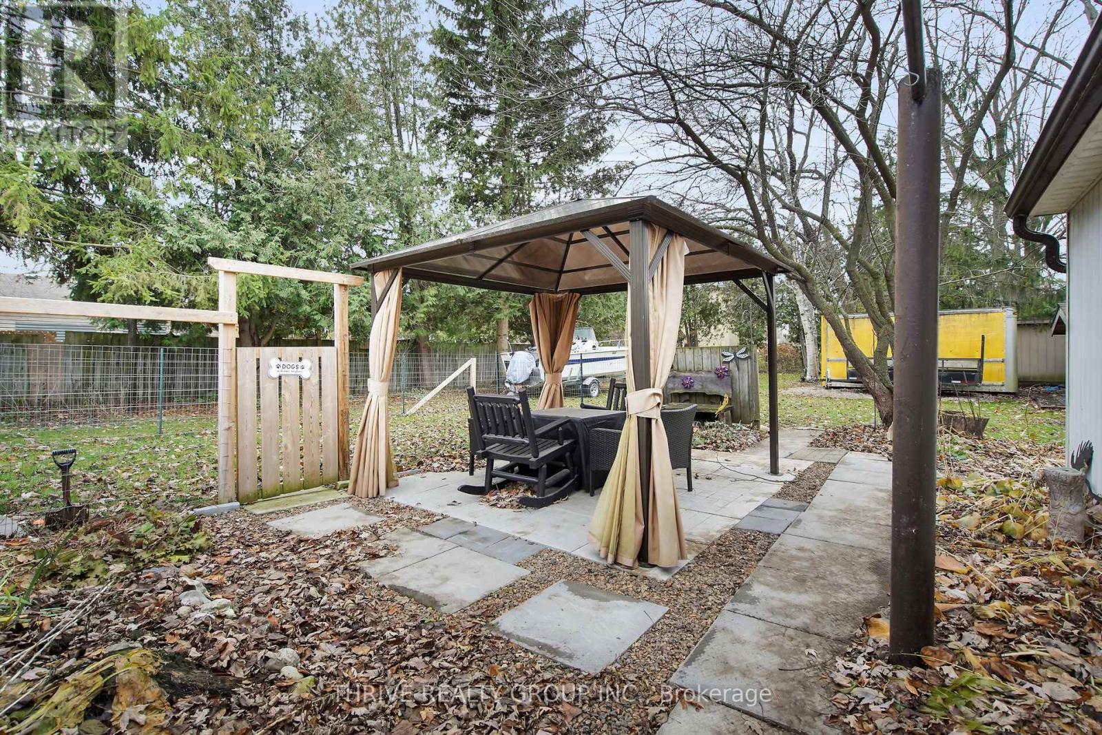 136 Victoria Street, Southwest Middlesex (Glencoe), ON - Outdoor