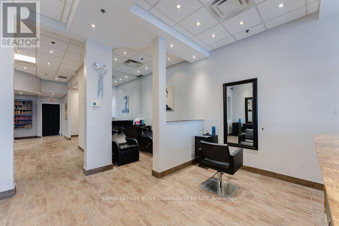 3 - 975 Major Mackenzie Drive, Vaughan, ON