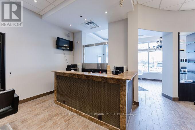 3 - 975 Major Mackenzie Drive, Vaughan, ON