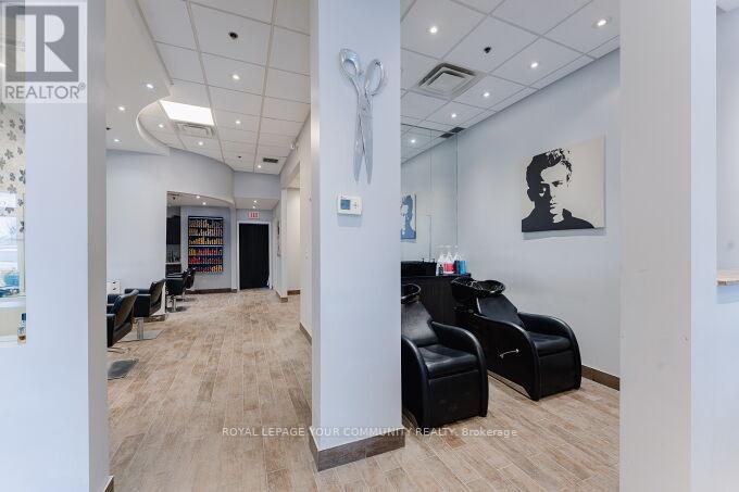 3 - 975 Major Mackenzie Drive, Vaughan, ON