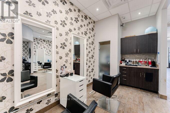 3 - 975 Major Mackenzie Drive, Vaughan, ON