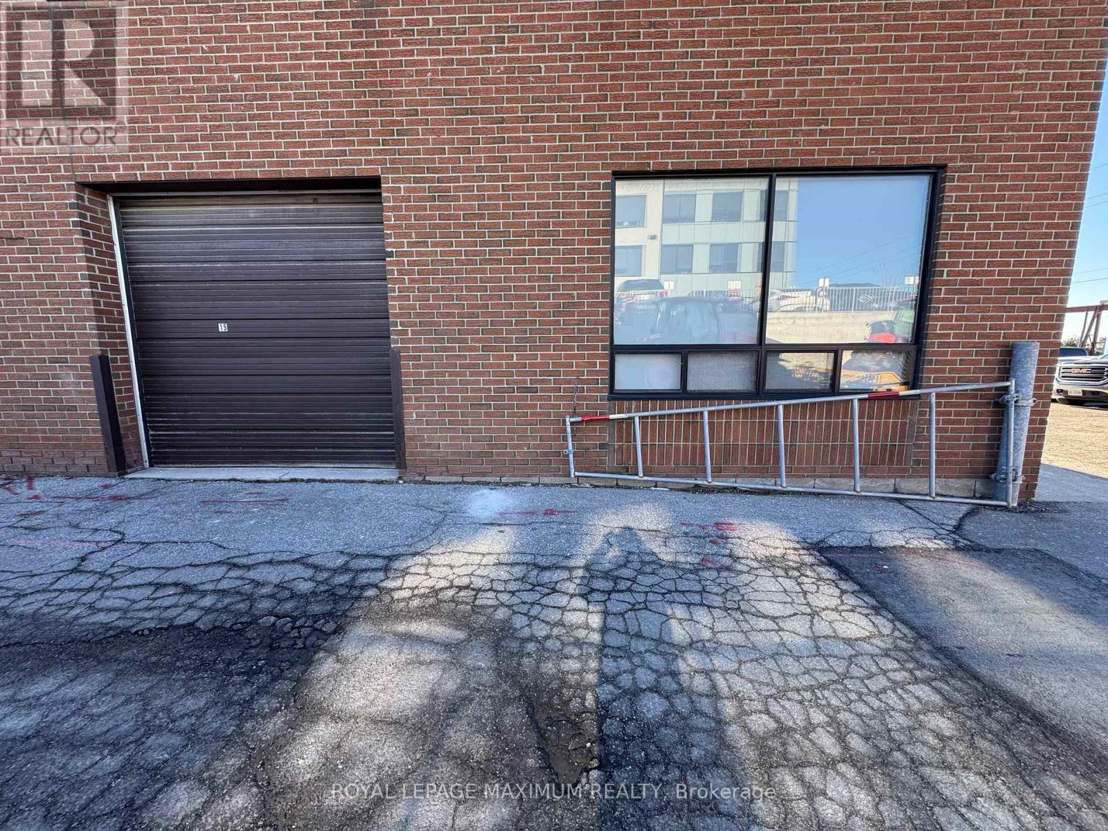 15 - 67 Rodinea Road, Vaughan, ON