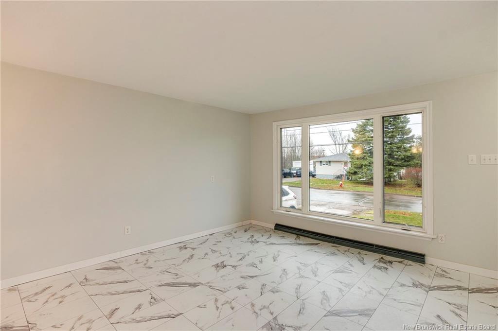 31-33 Kelly Rd, Moncton, NB