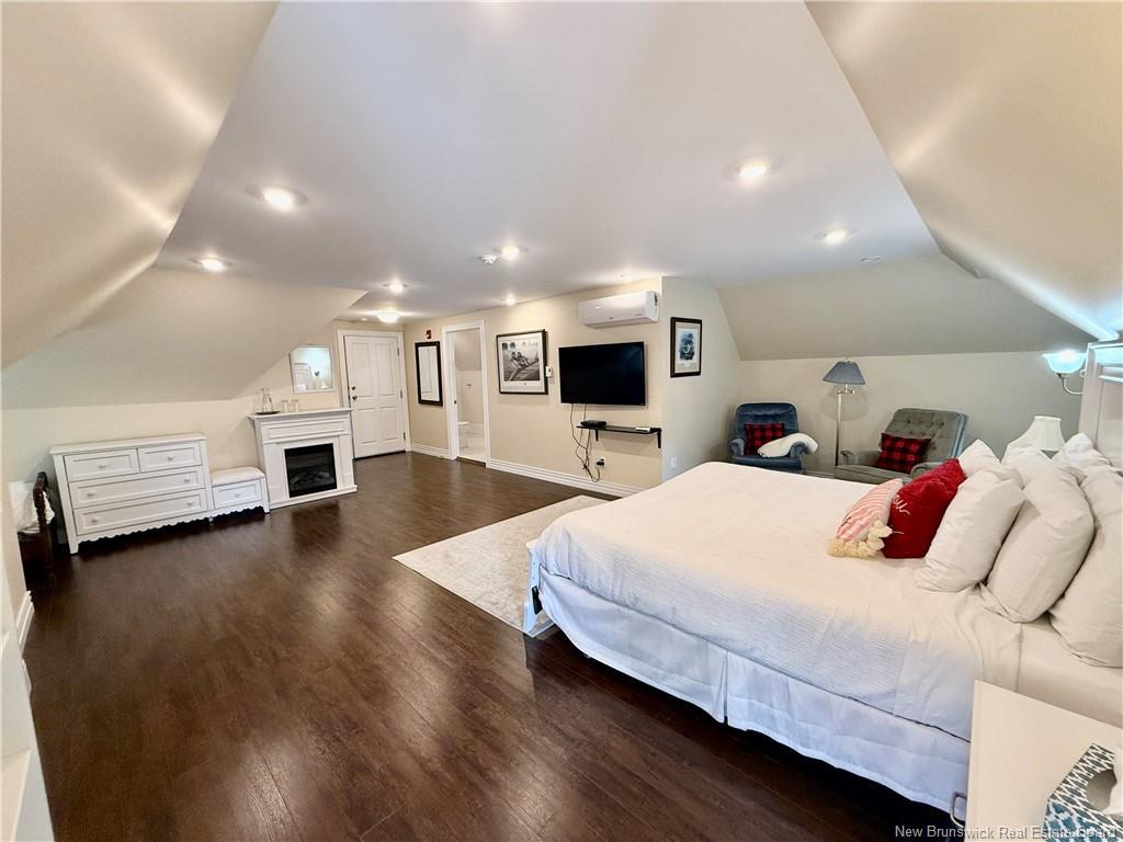 301 Woodstock Rd, Fredericton, NB