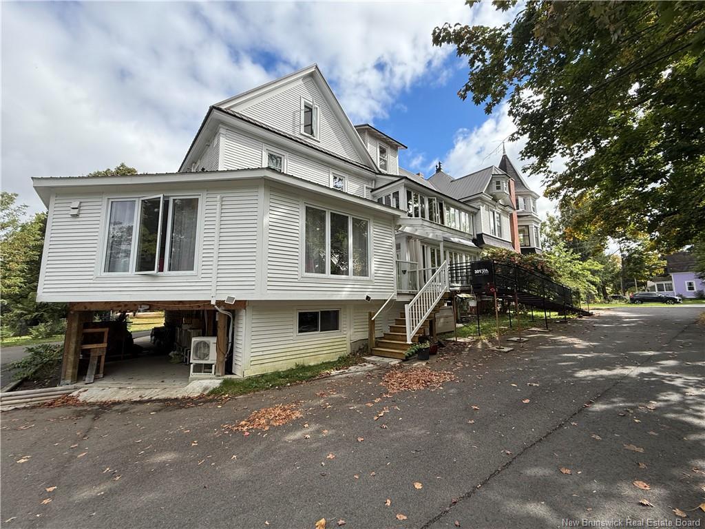 301 Woodstock Rd, Fredericton, NB