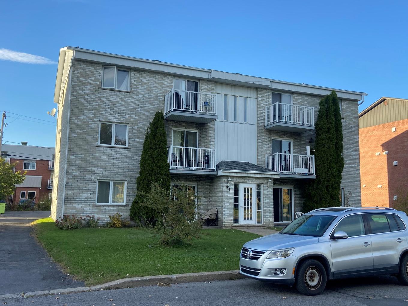 Frontage - 841 Rue Harolde-Savoy, Saint-Jean-Sur-Richelieu, QC - Outdoor