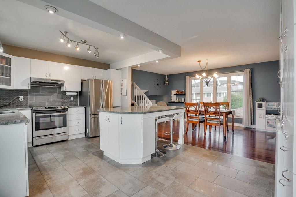 Coin-repas - 44 Rue Beauséjour, Gatineau (Gatineau), QC - Indoor Photo Showing Kitchen