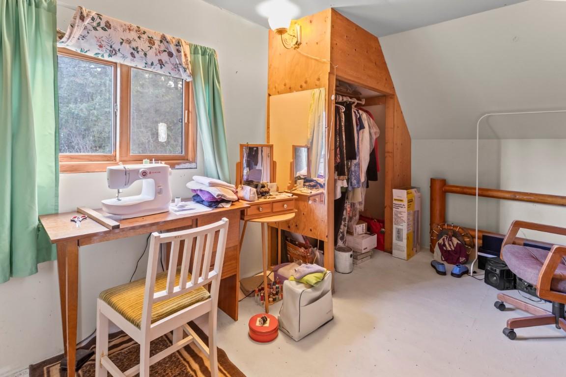 2008 Corn Creek Road, Creston, BC - Indoor