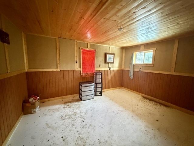 356 Cloud Bay Road, Neebing, ON