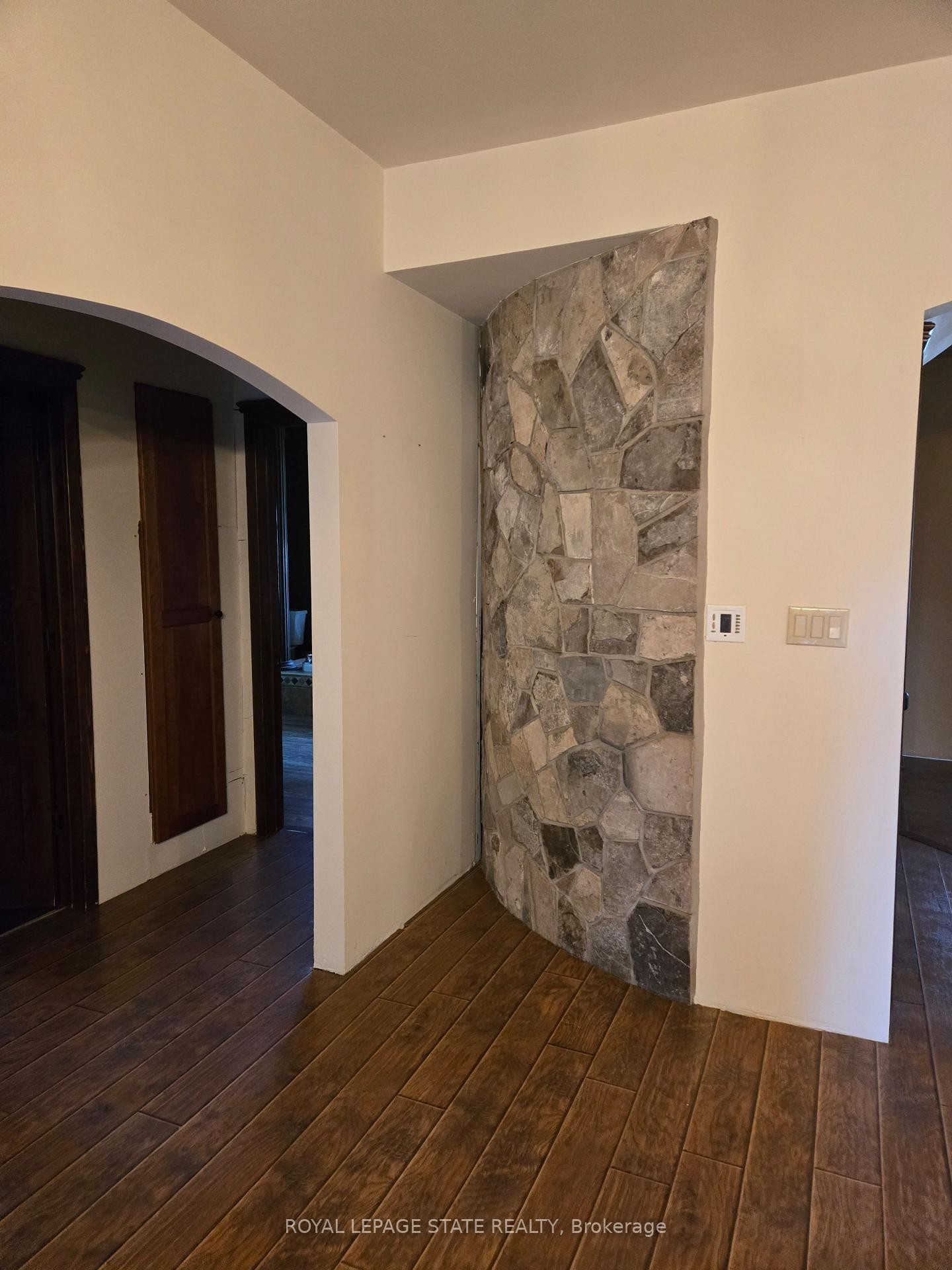 164 Thorold Road, Welland, ON - Indoor Photo Showing Other Room