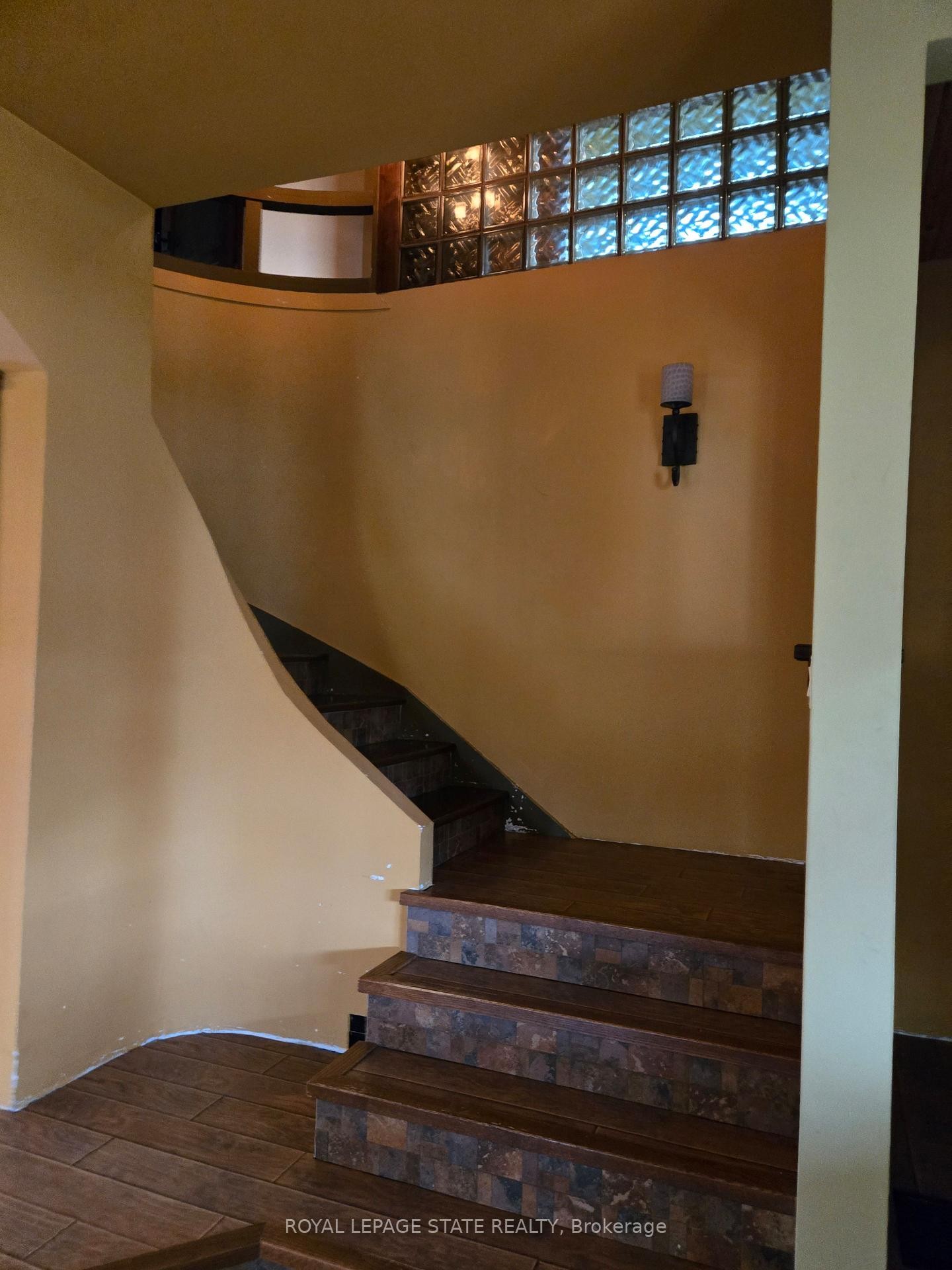 164 Thorold Road, Welland, ON - Indoor Photo Showing Other Room