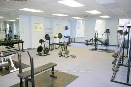 1711-45 Carlton Street, Toronto, ON - Indoor Photo Showing Gym Room