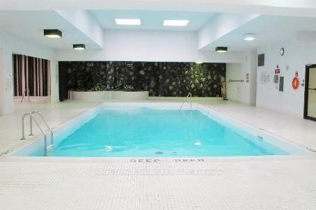 1711-45 Carlton Street, Toronto, ON - Photo Showing Other Room With In Ground Pool